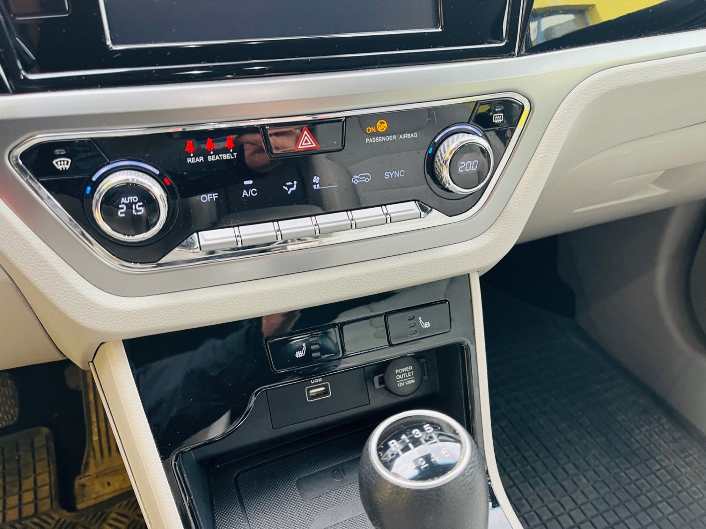 SsangYong Korando 1.5 TGi NAJ 53 TIS KM STYLE+