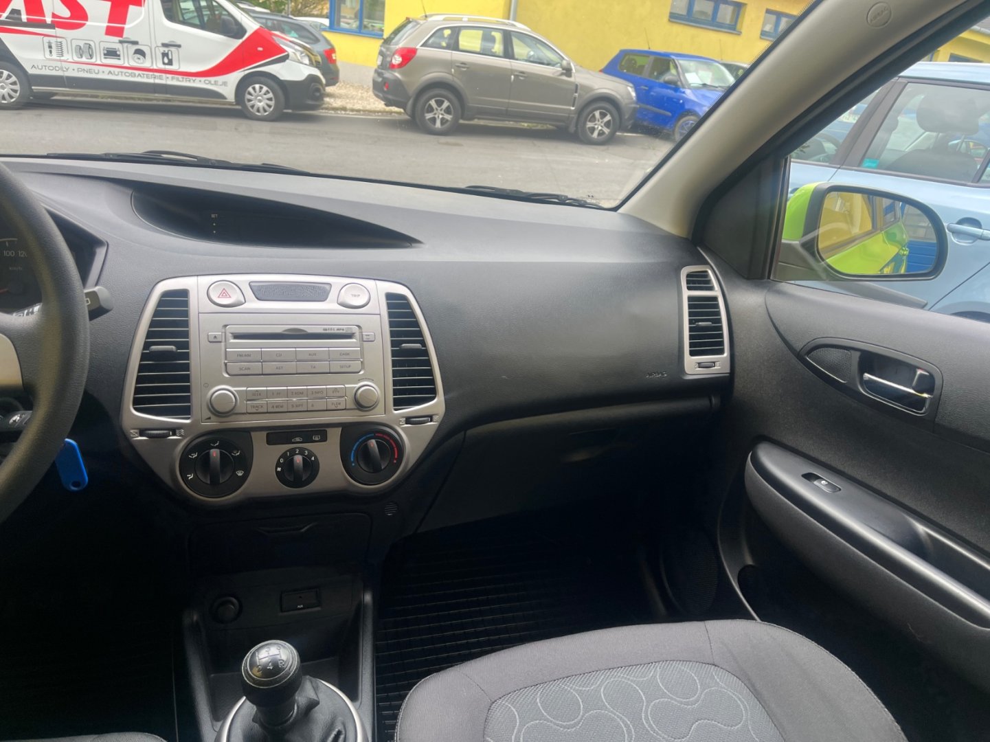 Hyundai i20 1.2 i BENZÍN NAJETO JEN 42 TIS