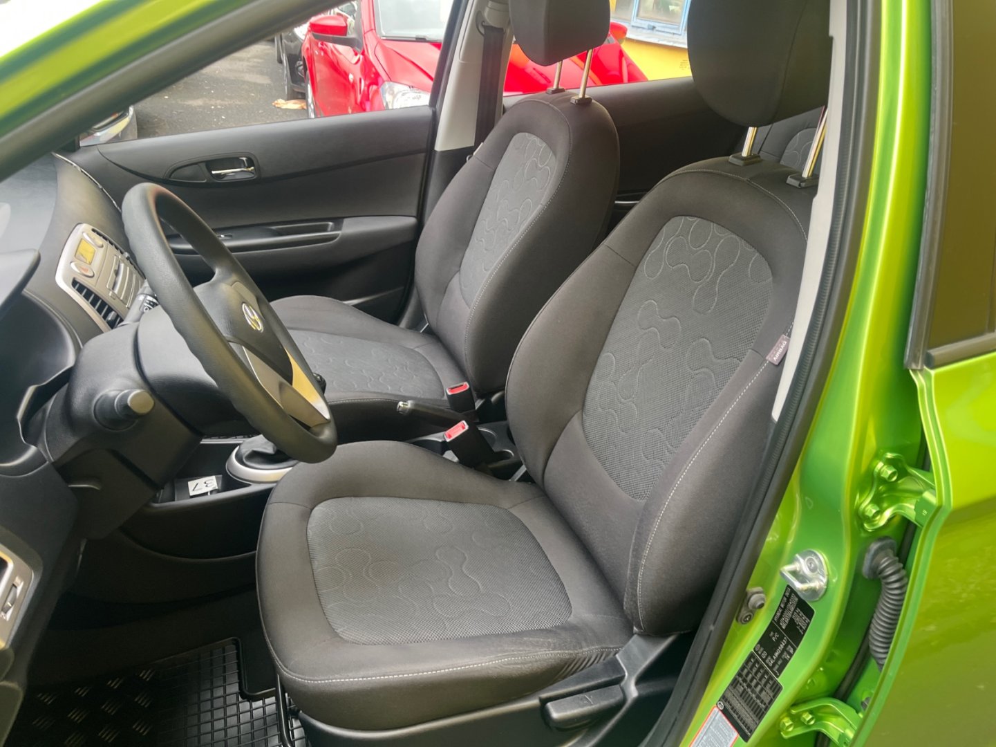 Hyundai i20 1.2 i BENZÍN NAJETO JEN 42 TIS