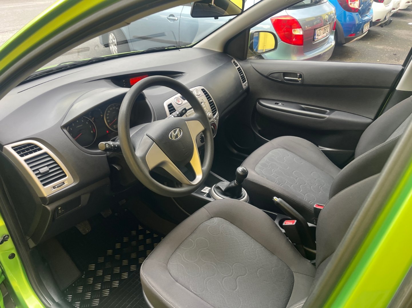 Hyundai i20 1.2 i BENZÍN NAJETO JEN 42 TIS