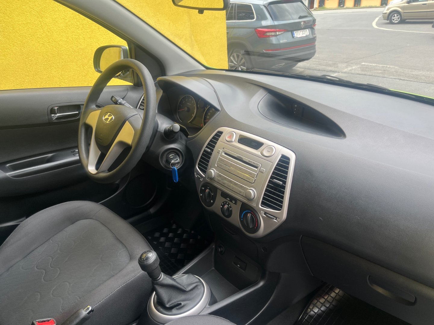 Hyundai i20 1.2 i BENZÍN NAJETO JEN 42 TIS