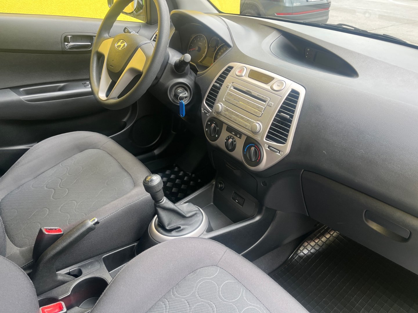 Hyundai i20 1.2 i BENZÍN NAJETO JEN 42 TIS