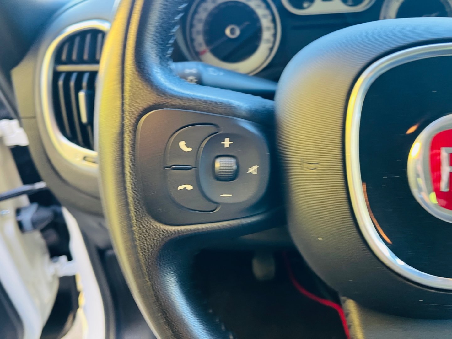 Fiat 500L 0.9 i BENZÍN 77 KW 6 RYCHL