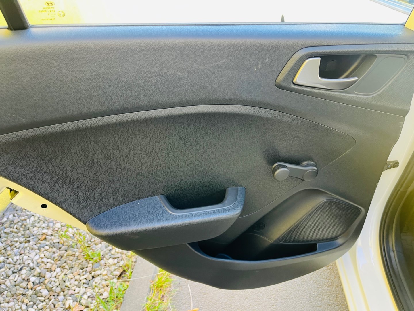 Hyundai i20 1.2 i BENZÍN VYHŘEV SEDADEL GO