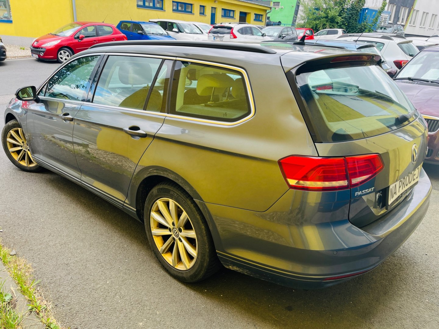 Volkswagen Passat Variant 2.0 Tdi 110 kW 6 RYCHL NAVIGAC