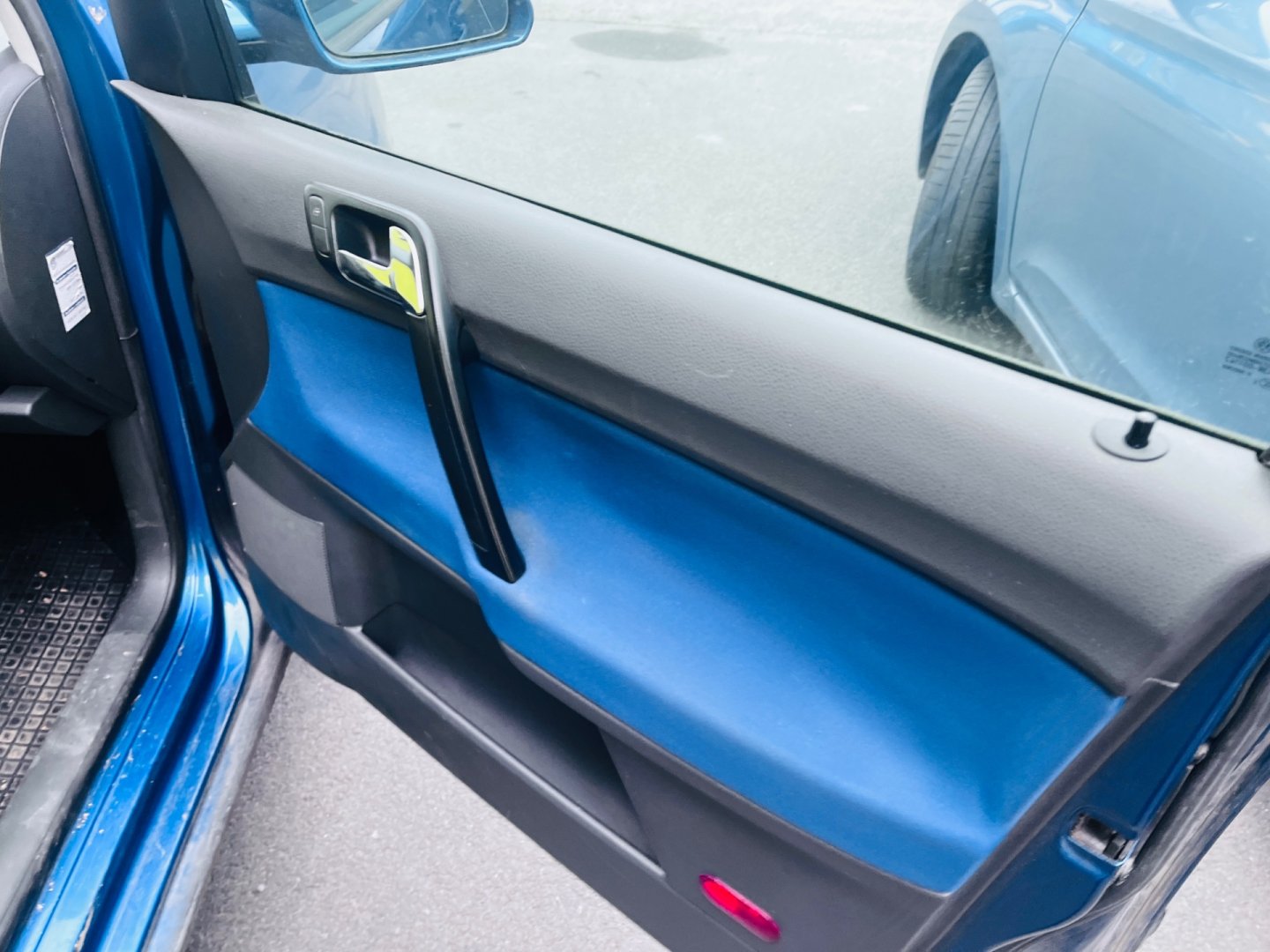 Volkswagen Polo 1.2 i BENZÍN 5 DVEŘÍ KLIMA