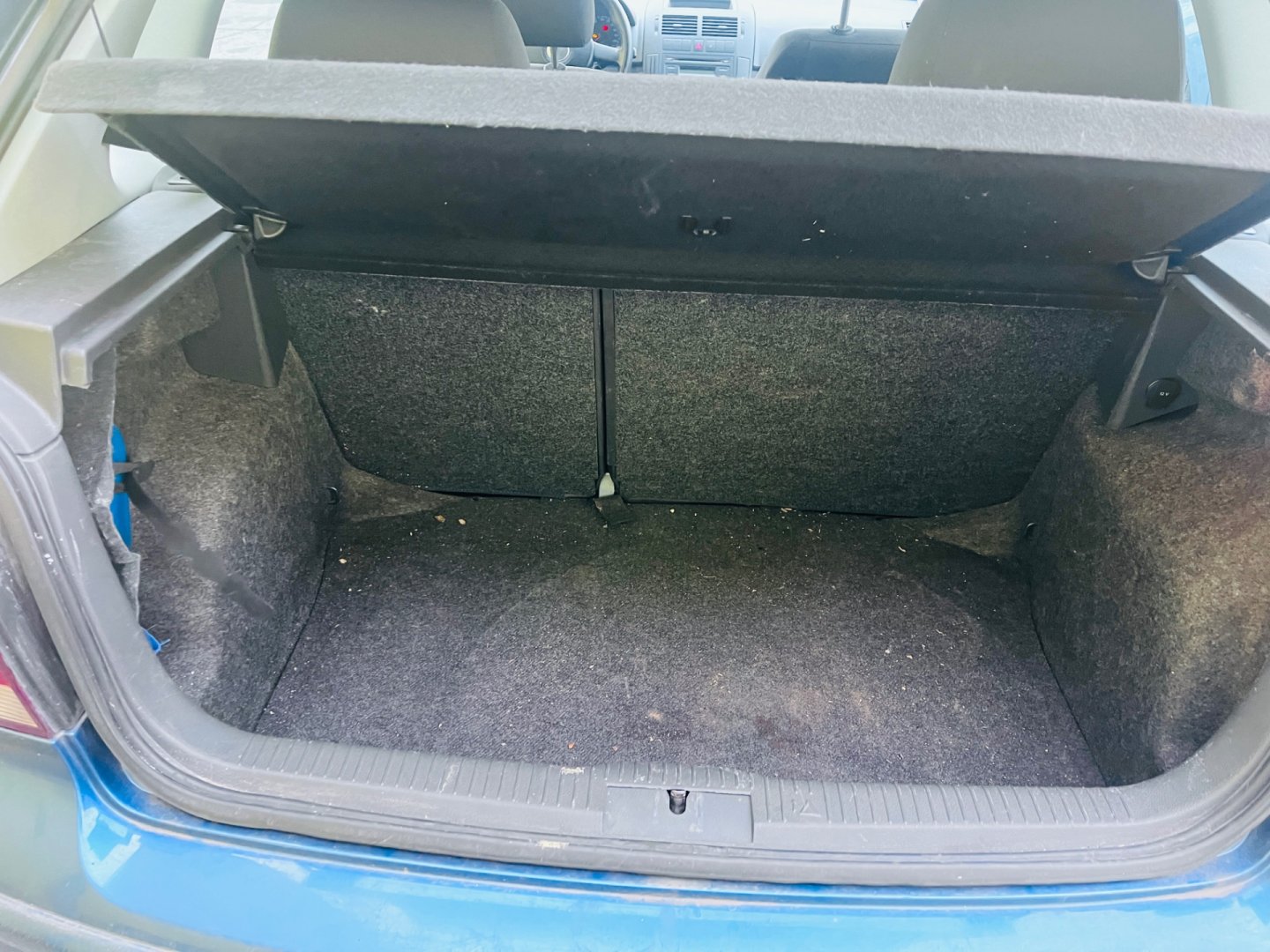 Volkswagen Polo 1.2 i BENZÍN 5 DVEŘÍ KLIMA