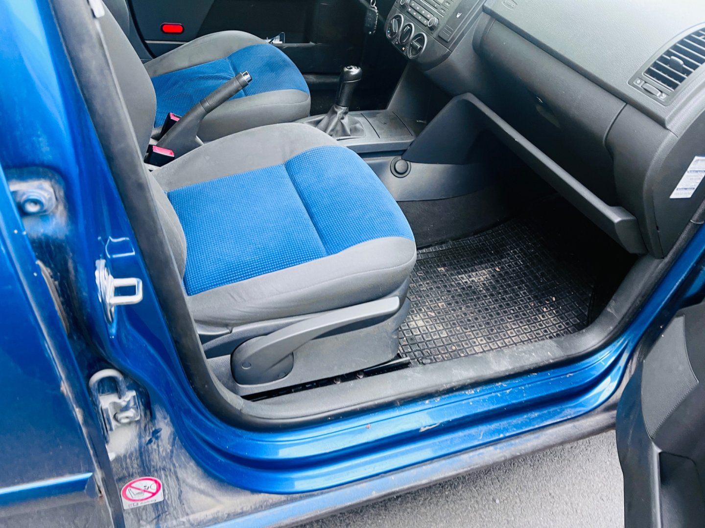 Volkswagen Polo 1.2 i BENZÍN 5 DVEŘÍ KLIMA