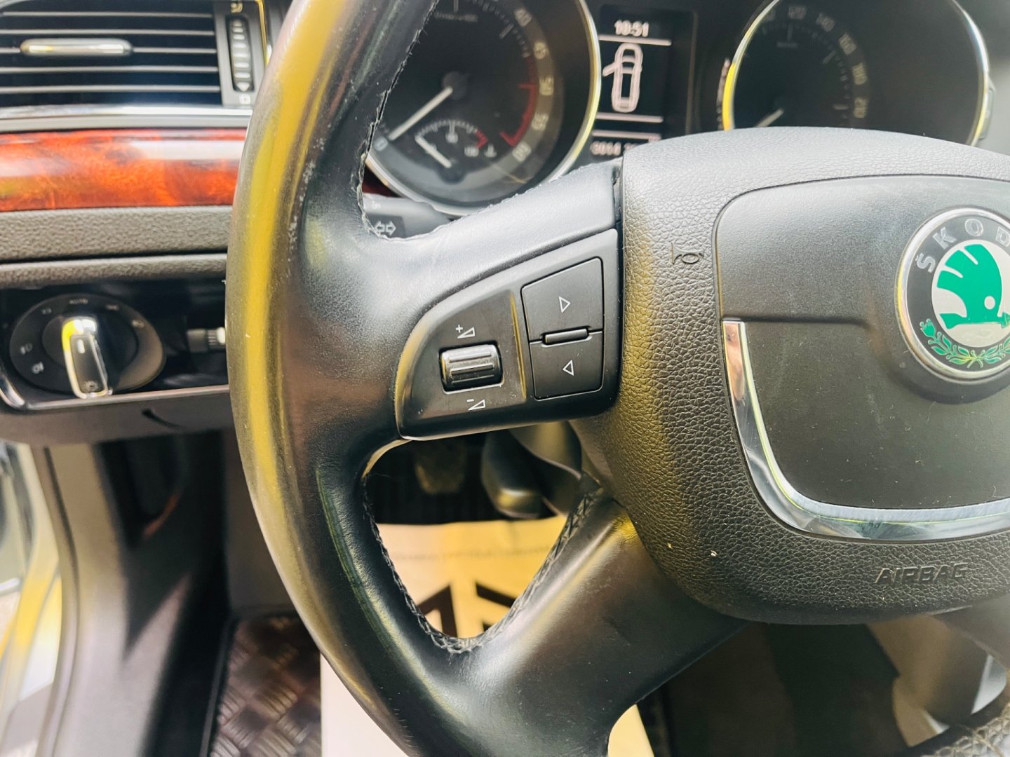 Škoda Superb 2.0 TDI 125 kW 4x4 6 RYCHLOSTÍ