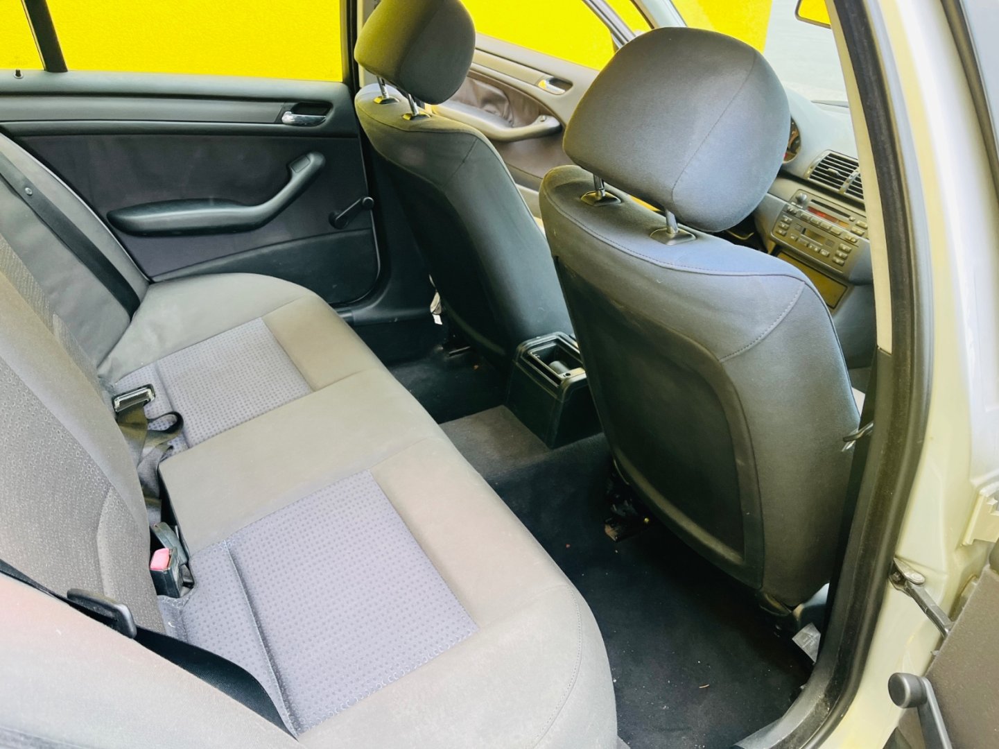 BMW Řada 3 320d 110 kW 5 RYCHLOSTÍ