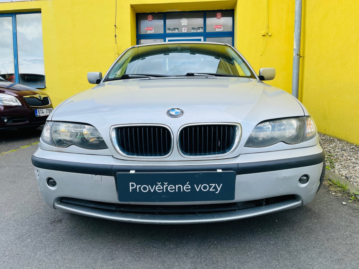 BMW Řada 3 320d 110 kW 5 RYCHLOSTÍ