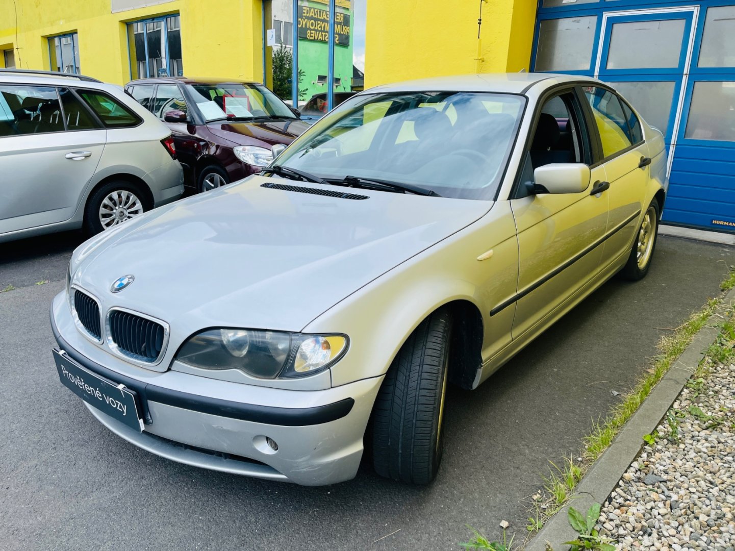 BMW Řada 3 320d 110 kW 5 RYCHLOSTÍ