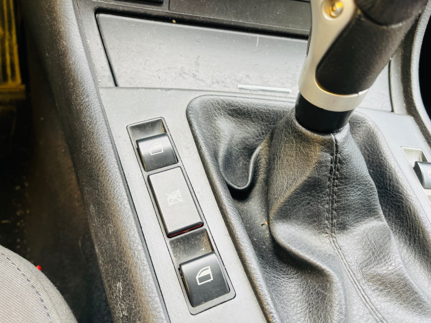 BMW Řada 3 320d 110 kW 5 RYCHLOSTÍ