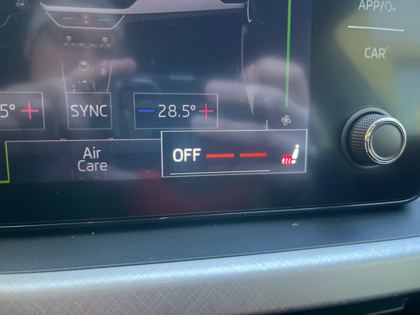 Škoda Scala 1.0 Tsi 81 kW 6 RYCHL VYHŘEV