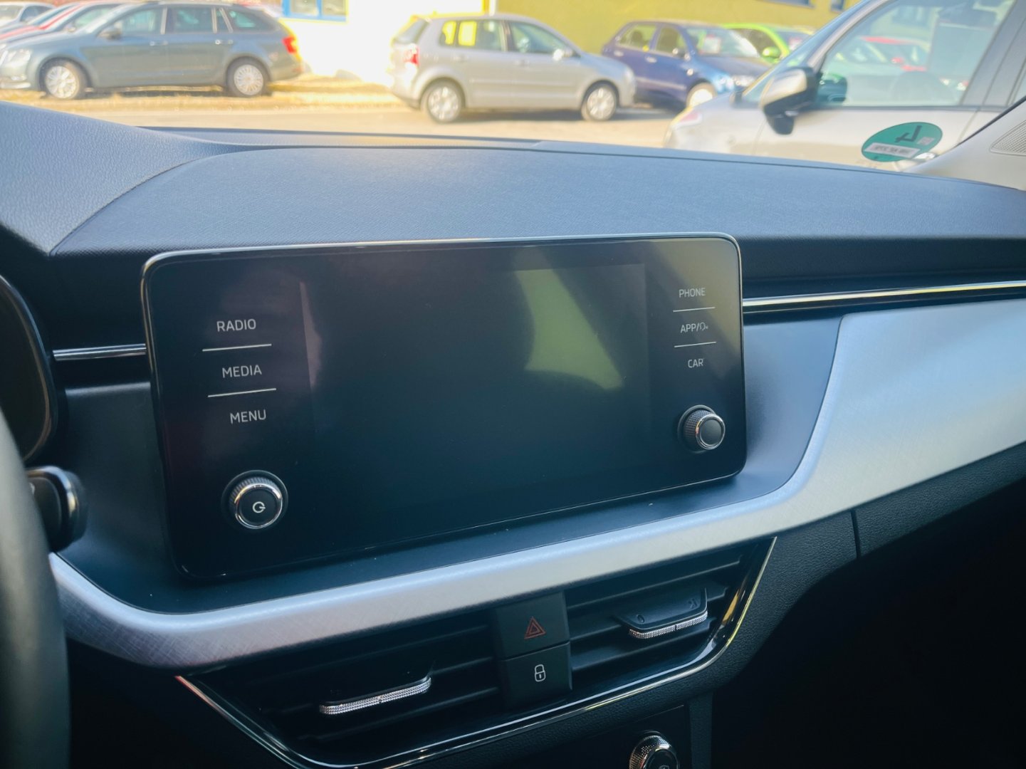 Škoda Scala 1.0 Tsi 81 kW 6 RYCHL VYHŘEV