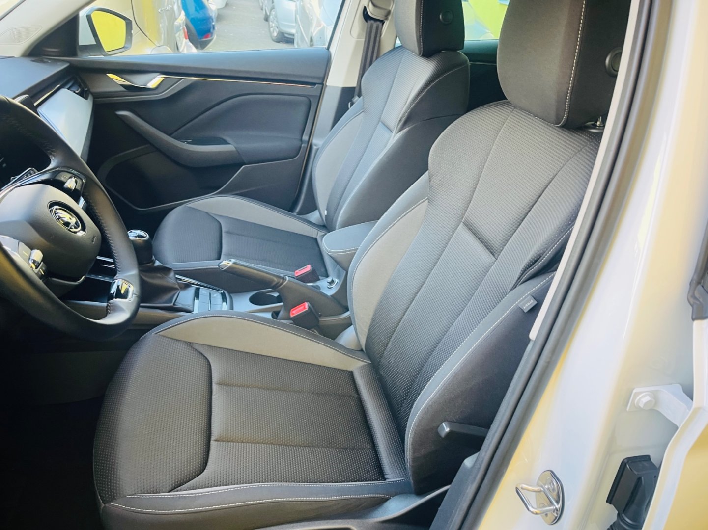 Škoda Scala 1.0 Tsi 81 kW 6 RYCHL VYHŘEV