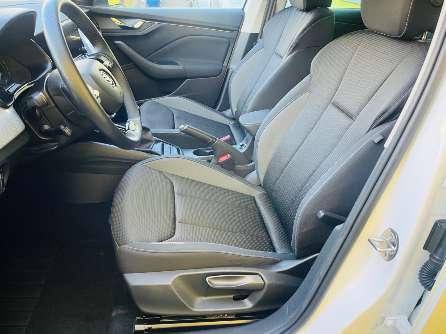 Škoda Scala 1.0 Tsi 81 kW 6 RYCHL VYHŘEV