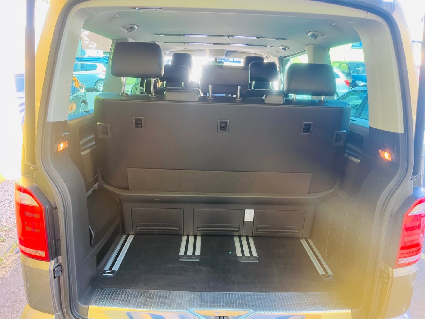 Volkswagen Multivan 2.0 Tdi 4x4 AUTOMAT 7 MÍST HIG