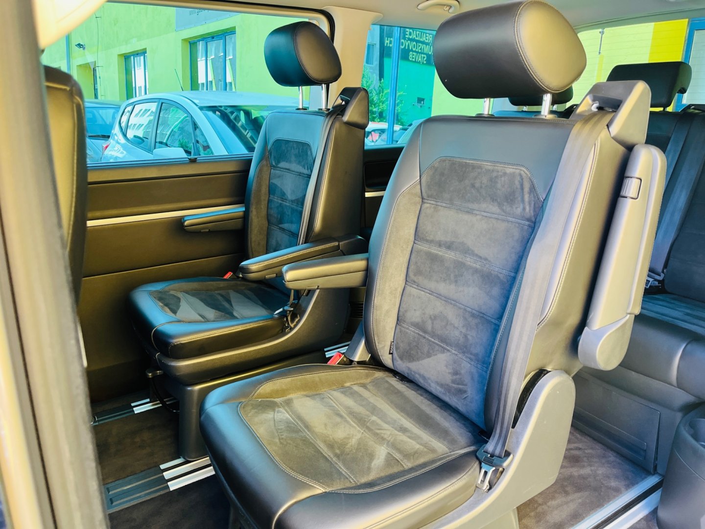 Volkswagen Multivan 2.0 Tdi 4x4 AUTOMAT 7 MÍST HIG