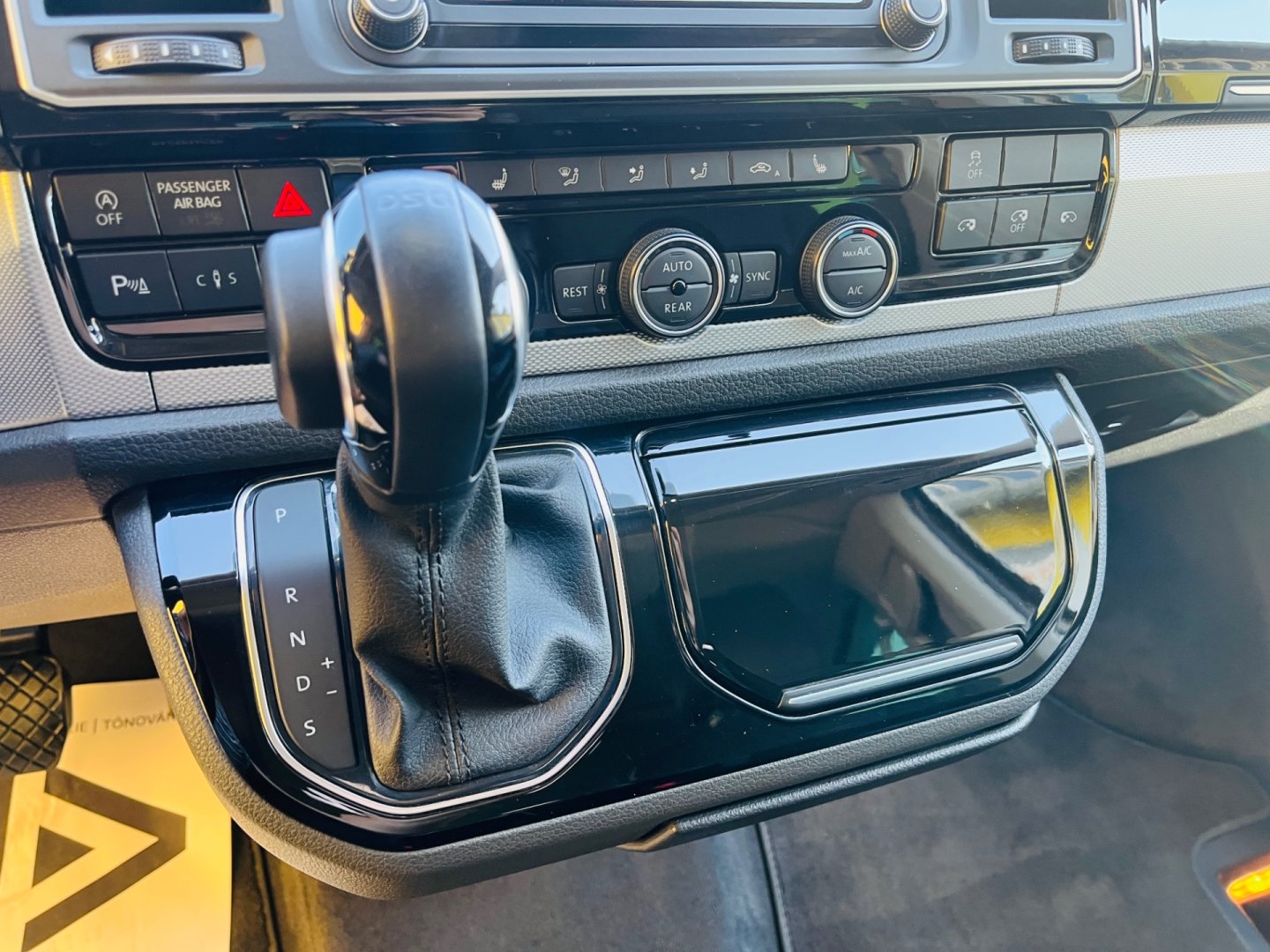 Volkswagen Multivan 2.0 Tdi 4x4 AUTOMAT 7 MÍST HIG