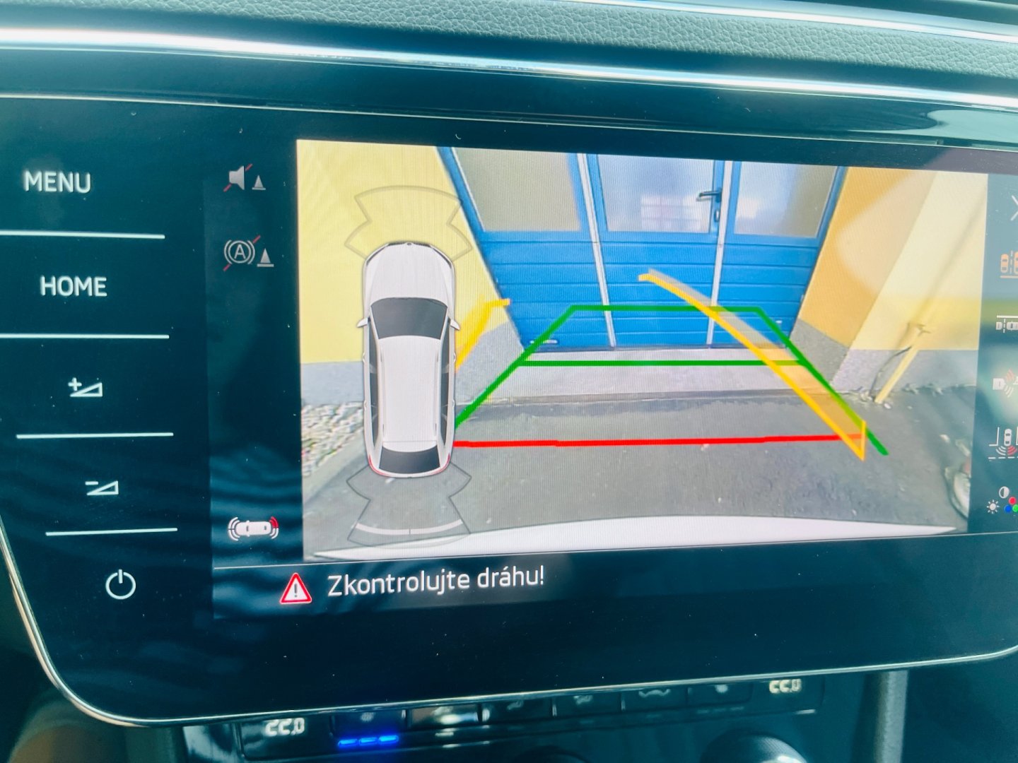 Škoda Superb 2.0 Tdi 140 kW DSG 4x4 LAURIN