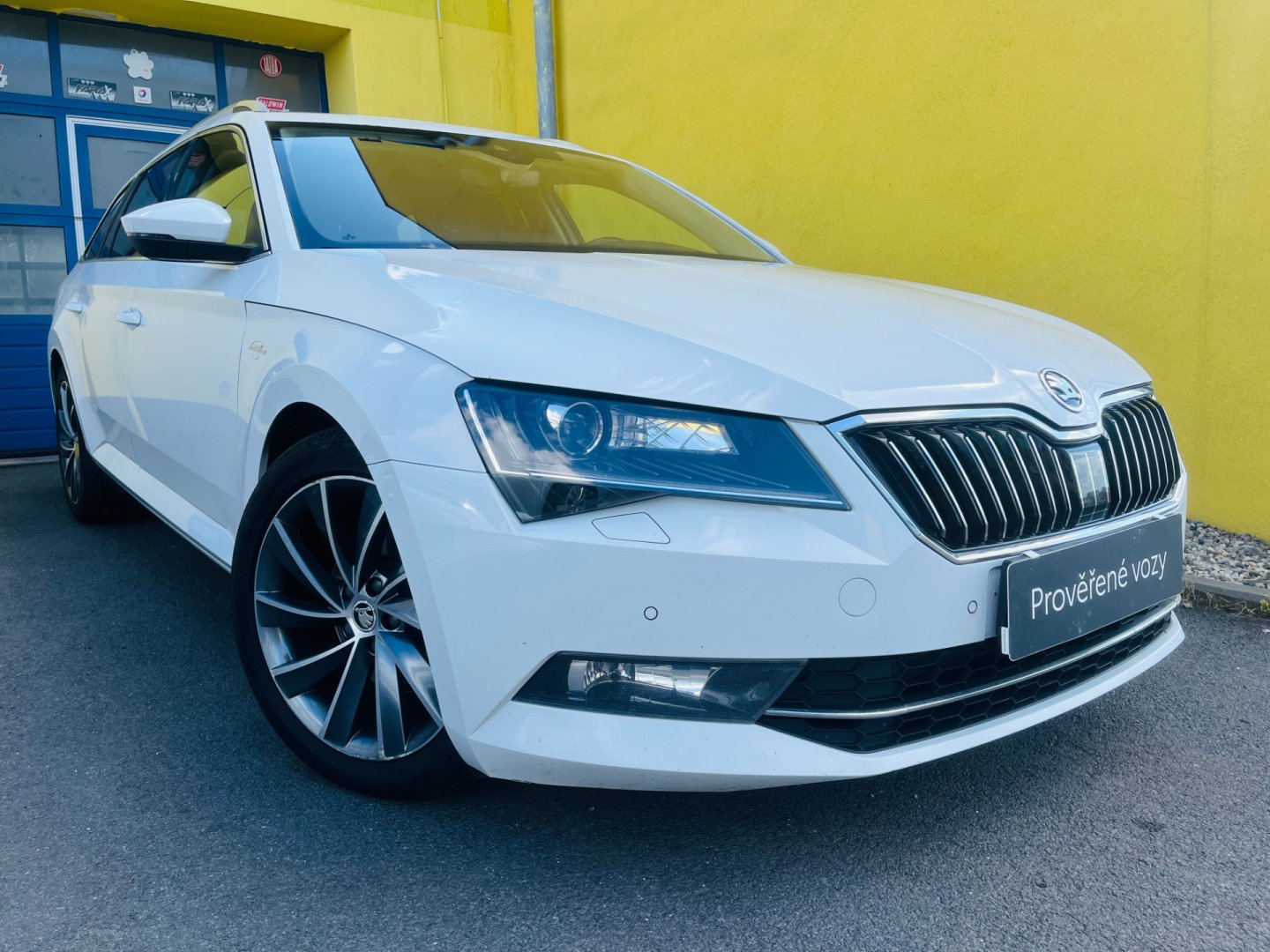 Škoda Superb 2.0 Tdi 140 kW DSG 4x4 LAURIN