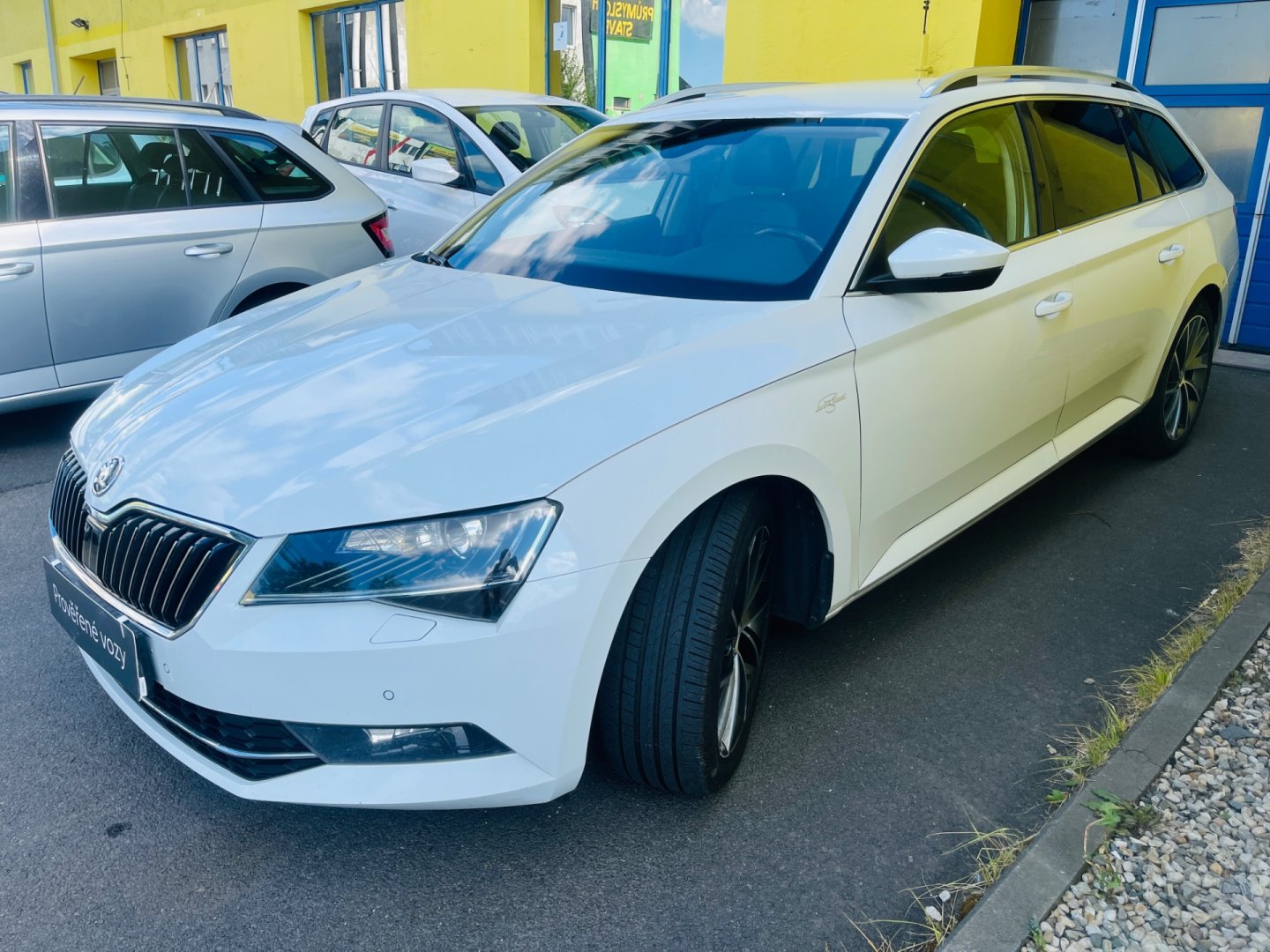 Škoda Superb 2.0 Tdi 140 kW DSG 4x4 LAURIN