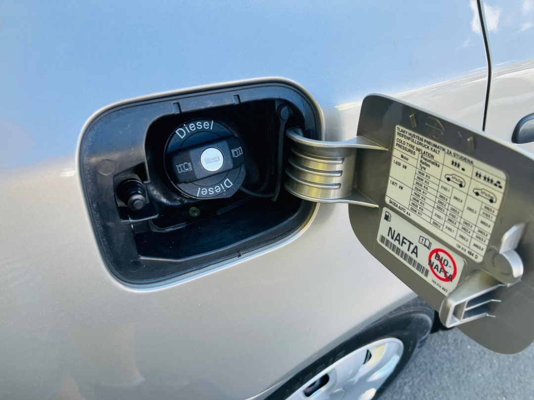 Škoda Octavia 1.9 Tdi 77 kW KLIMA Naj 116 Ti
