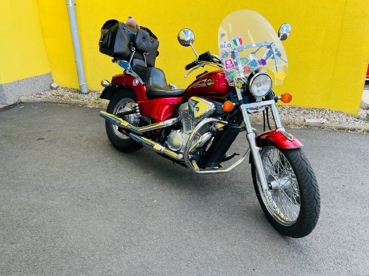 Honda VT 600 C
