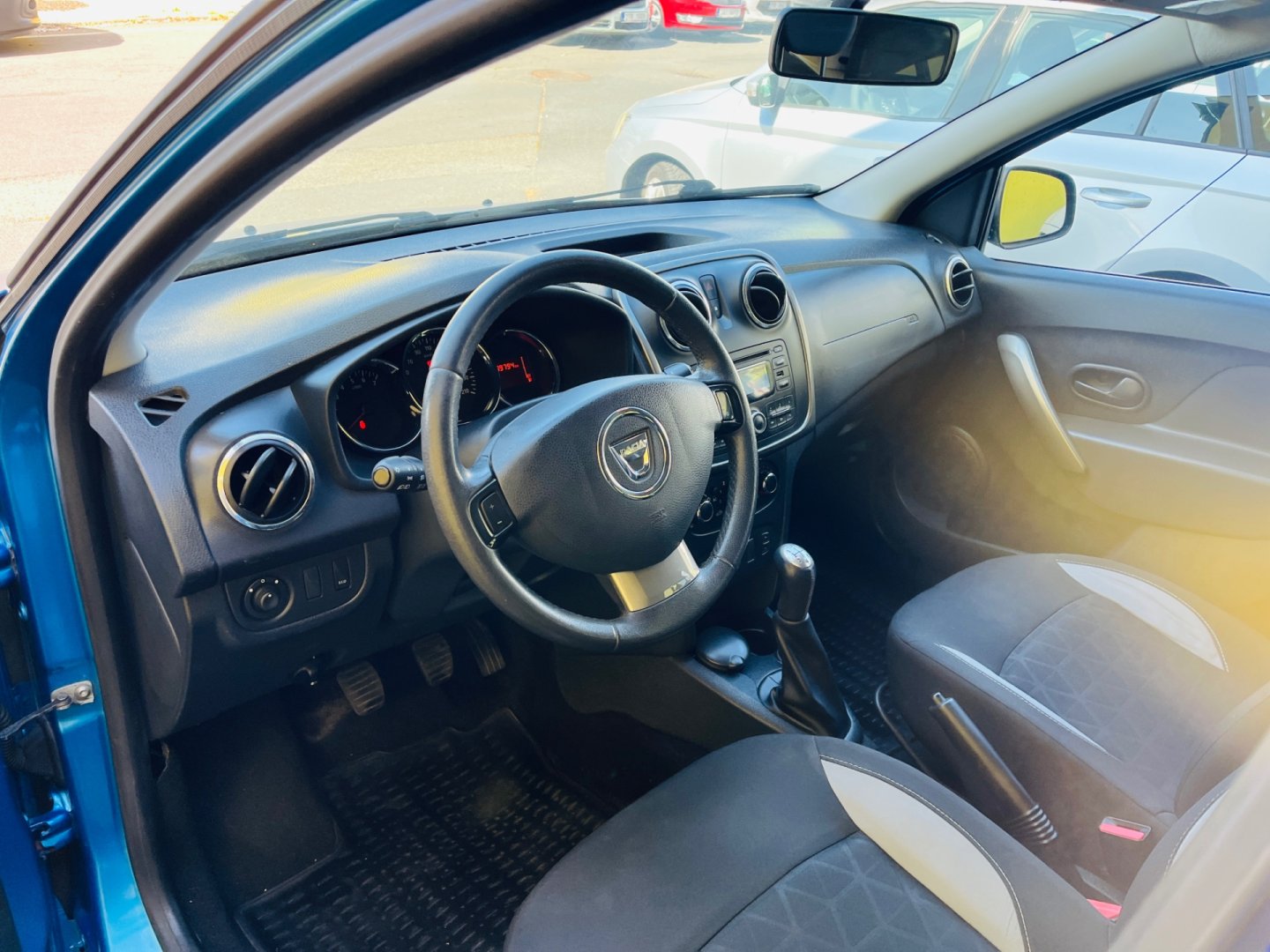 Dacia Sandero 0.9 TCe Arctica STEPWAY