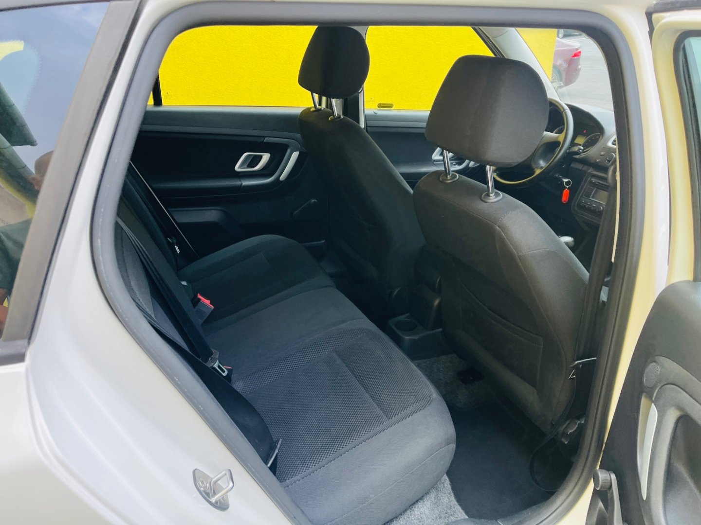 Škoda Fabia 1.4 16V 63 kW COMBI VÝHŘEV SED