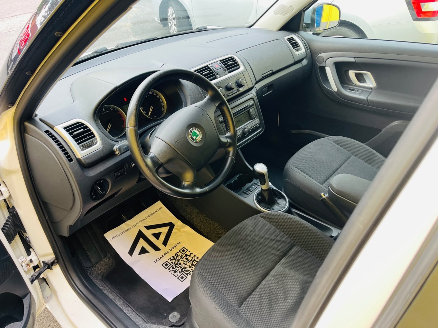 Škoda Fabia 1.4 16V 63 kW COMBI VÝHŘEV SED