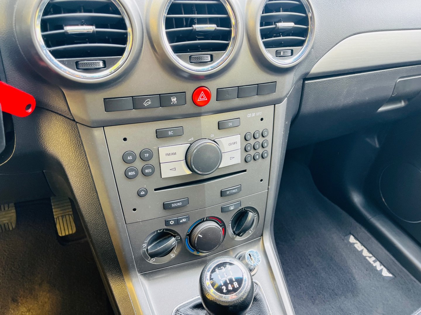 Opel Antara 2.4 BENZÍN 4x4