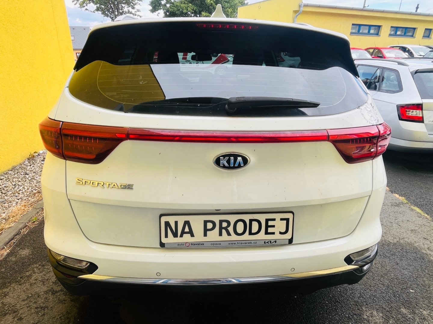 Kia Sportage 1.6 TGDi BENZÍN NAJ JEN 71 TIS