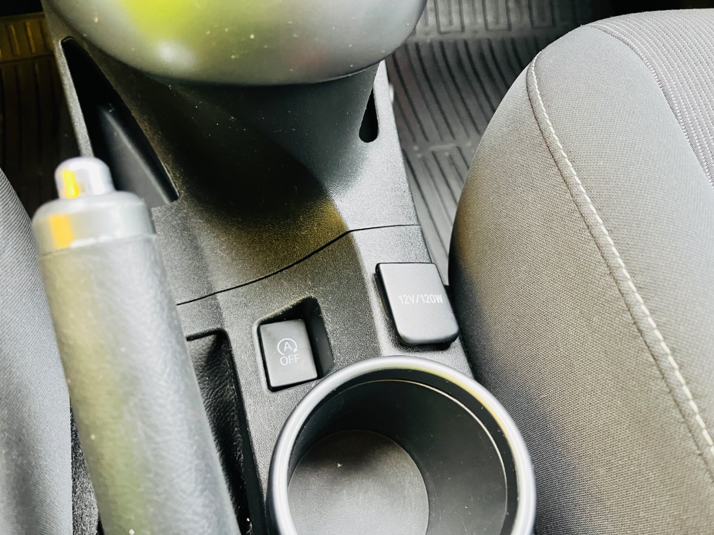 Toyota Verso 1.6 D4D STYLE VYHŘEV SEDADEL