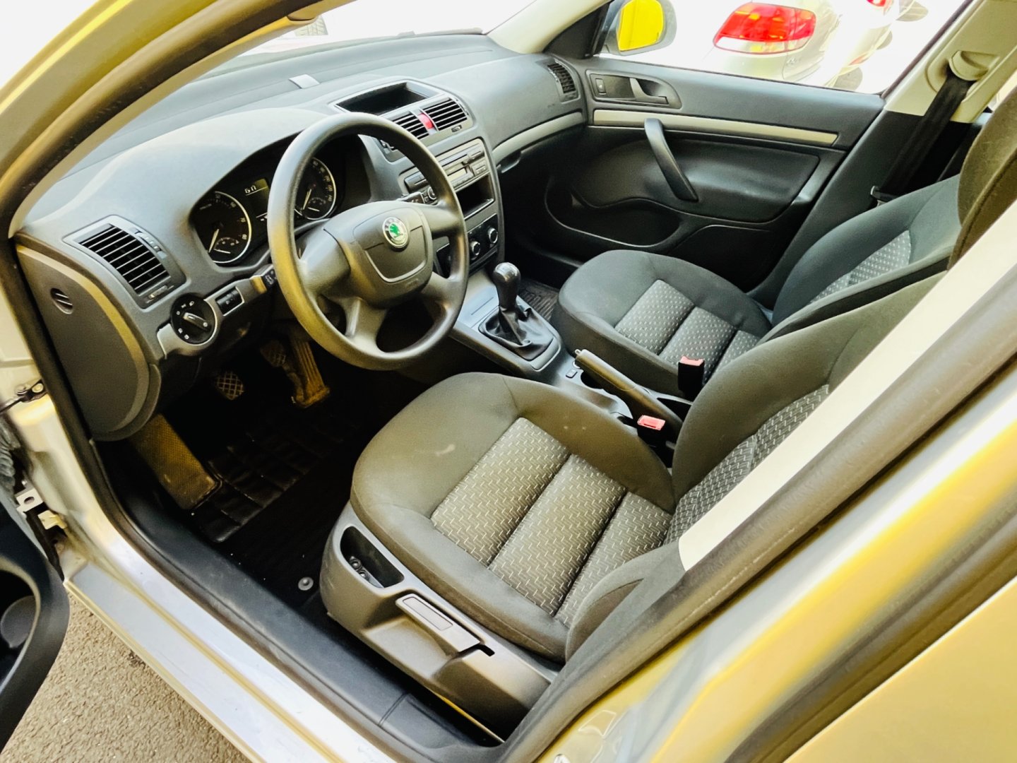 Škoda Octavia 1.6 i BENZÍN NAJ JEN 109 TIS K
